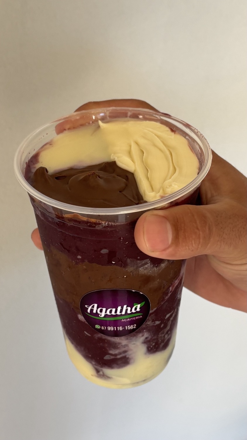 Foto real de copo montado da Agatha, sugestão de montagem